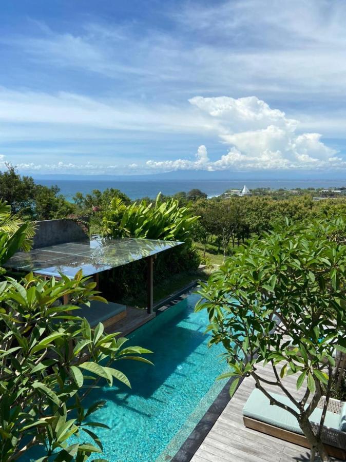 Villa Biarritz Uluwatu  Exterior photo