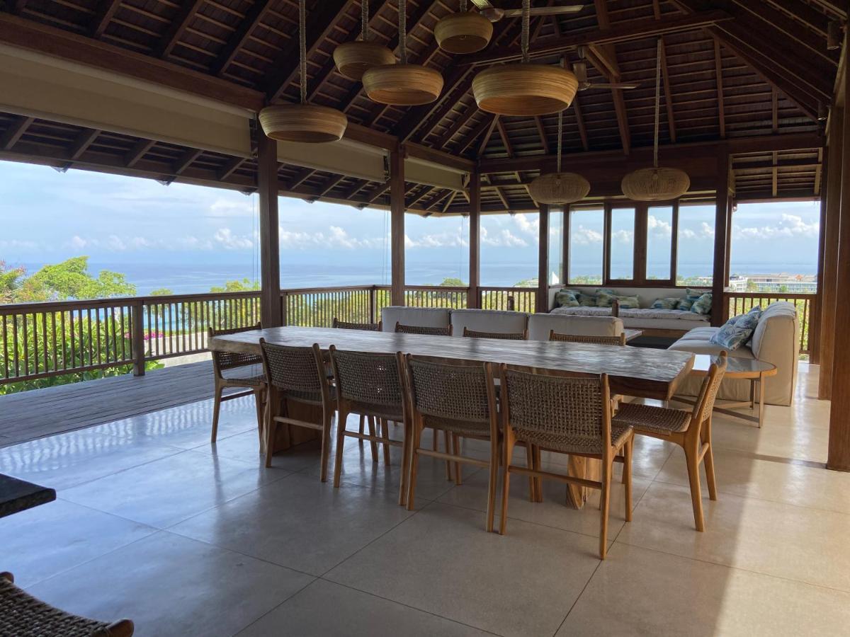 Villa Biarritz Uluwatu  Exterior photo