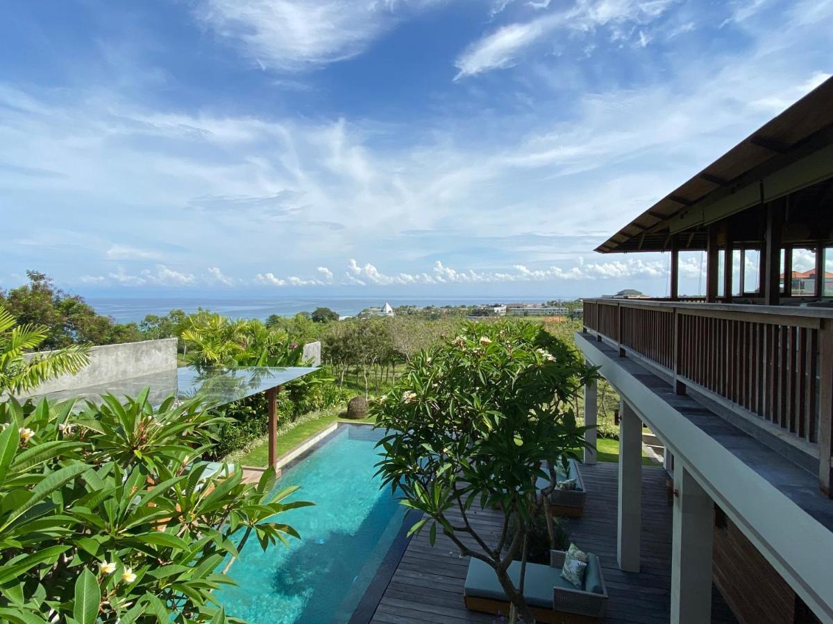 Villa Biarritz Uluwatu  Exterior photo