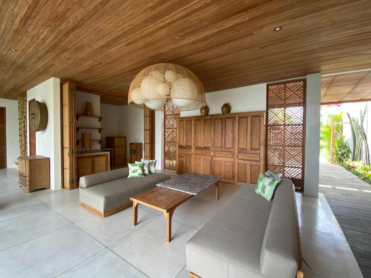Villa Biarritz Uluwatu  Exterior photo