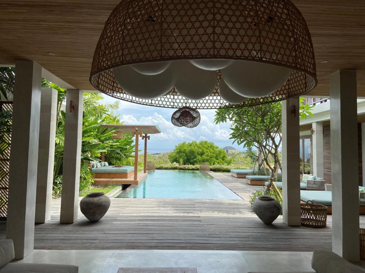 Villa Biarritz Uluwatu  Exterior photo
